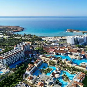 5* אתר נופש Atlantica Aeneas