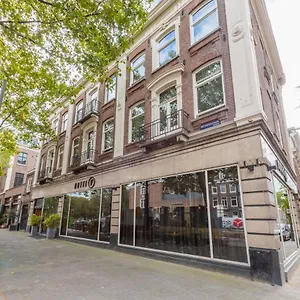 https://hotel-v-frederiksplein.amsterdamhotelsnl.com